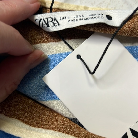 Zara Multicolored Graphic Tie Sleeve Blouse - Picture 5 of 6